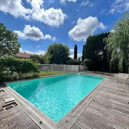 Tres Belle Avec Piscine